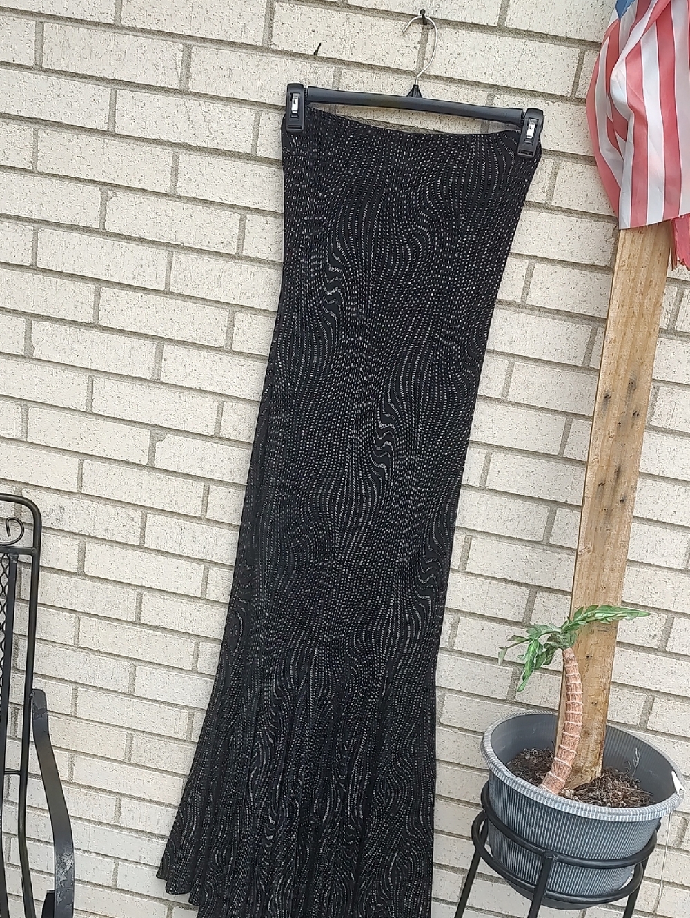 Black/With Silver Beaded- Elegant Evening Gown - Picture 3 of 10